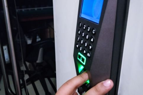 F-Series Facial Access Pod